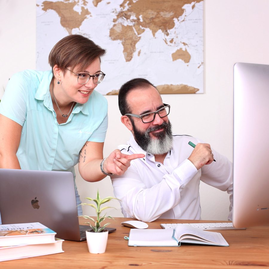 Jana und Udo Schneider sind das Team von VAJUS Mediendesign